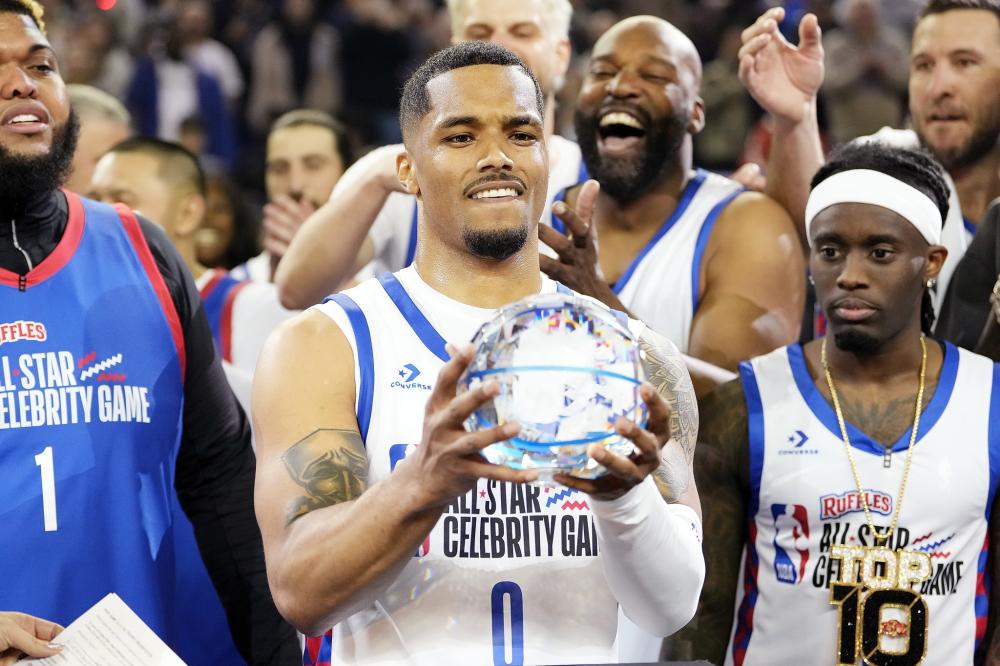 揭幕战不仅 揭幕战不仅