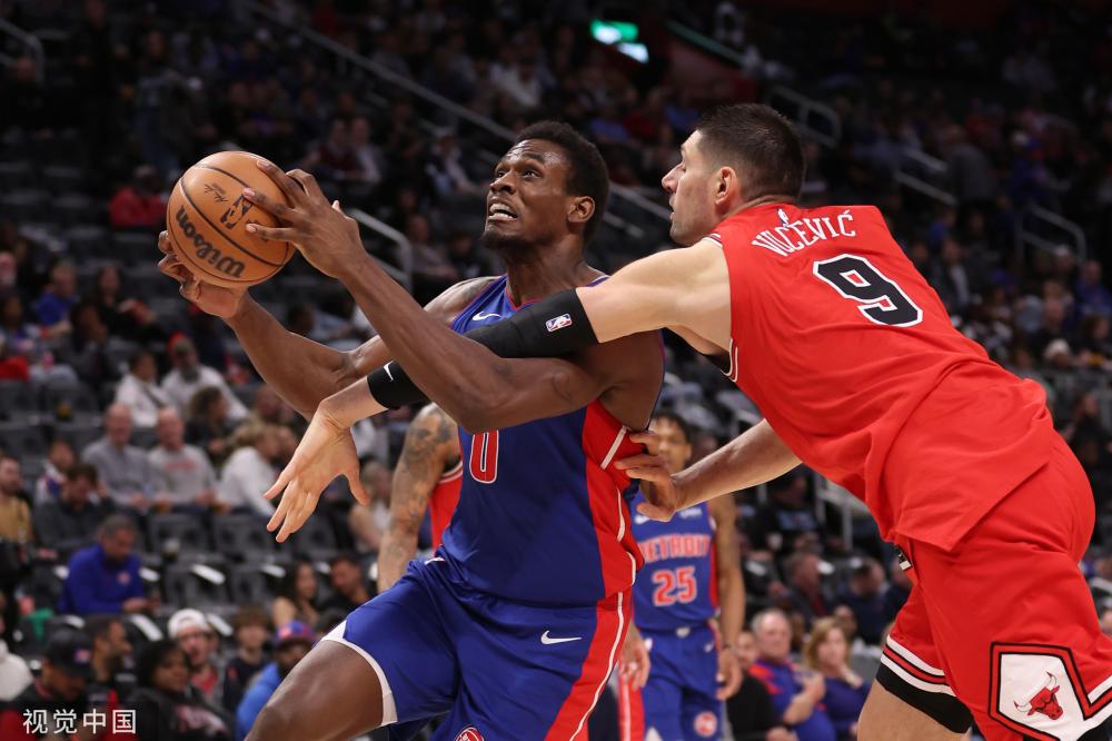 武磊代表中 武磊代表中