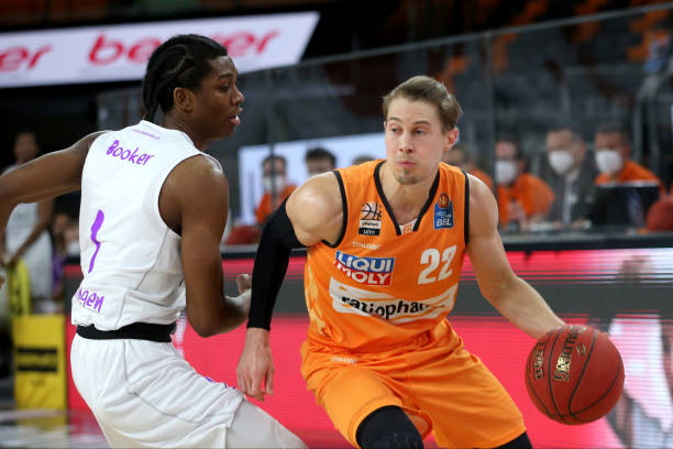 故事在此刻 故事在此刻